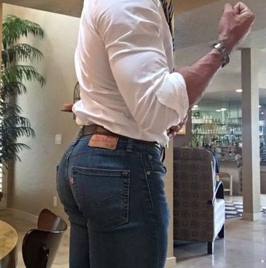 Gay/Bi Bro Butt Appreciation
